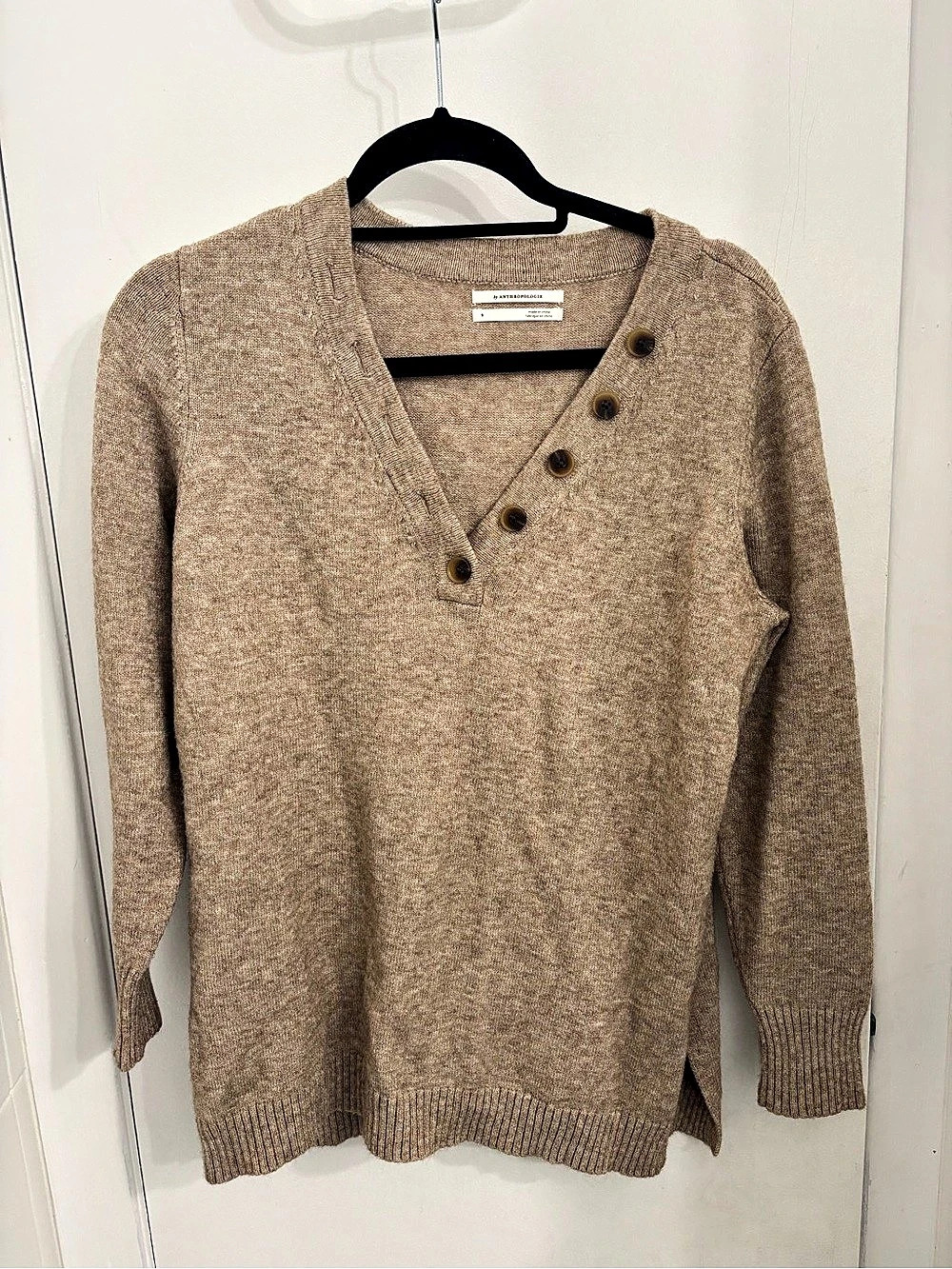 Anthropologie Brown Button Detail V-Neck Sweater Size Small